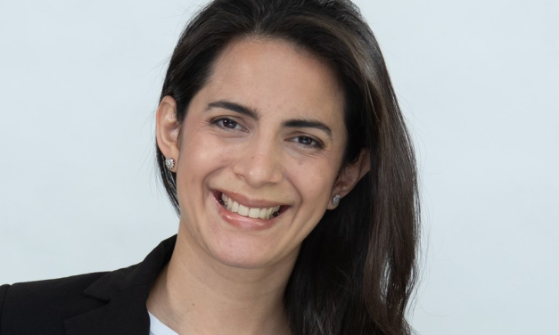 ¿Quién es Claudia Ortiz? La Voz Valiente de la Oposición